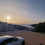 Mobile Benita Vikendica *