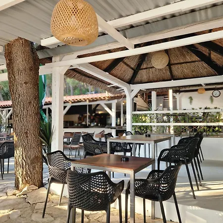 Mobile Benita 度假居 *