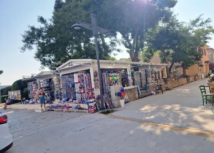 Mobile Benita 度假居 *